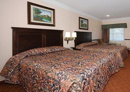Rodeway Inn & Suites At The Casino Bossier City Δωμάτιο φωτογραφία